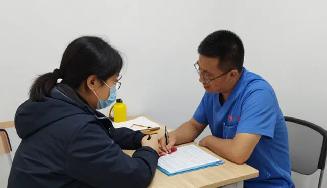 患者体验中的性能与适用条件比较